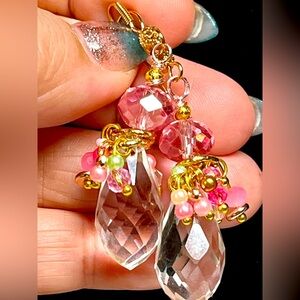 💖Elegant pink/spring themed cluster earrings
